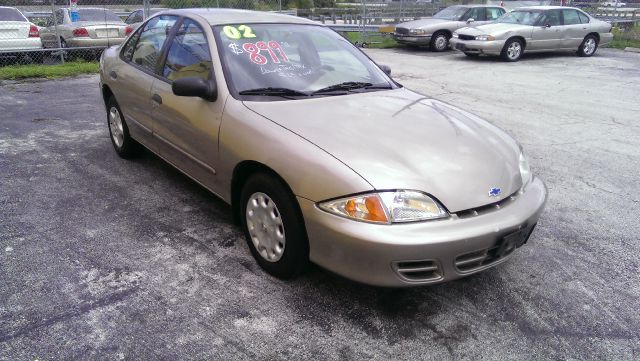 Chevrolet Cavalier 2002 photo 2