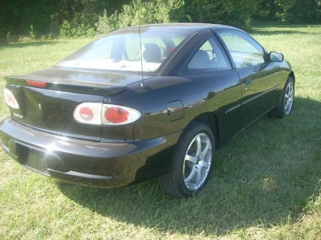 Chevrolet Cavalier 2002 photo 2