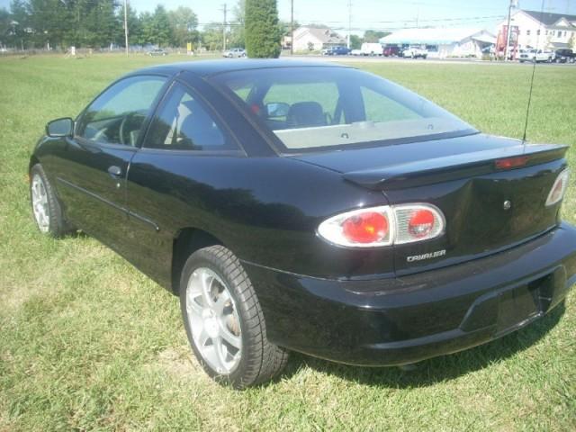 Chevrolet Cavalier 2002 photo 3