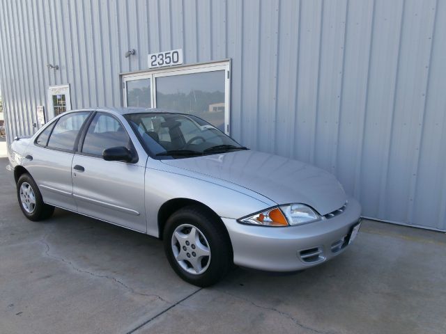 Chevrolet Cavalier 2002 photo 2