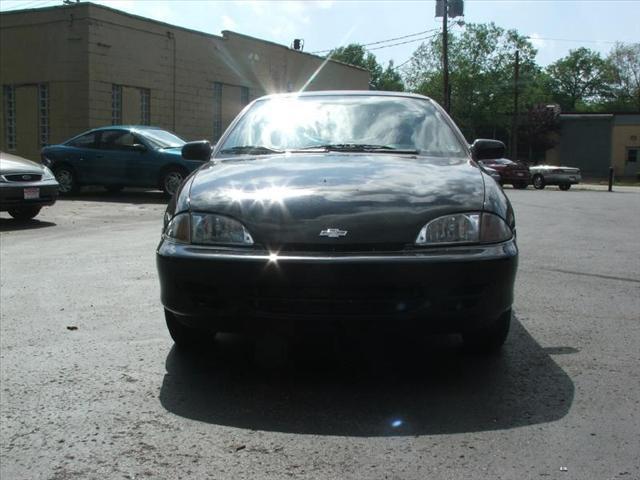 Chevrolet Cavalier 2002 photo 2