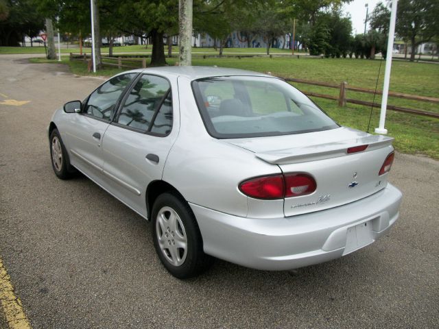 Chevrolet Cavalier 2002 photo 13