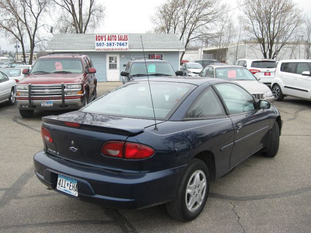 Chevrolet Cavalier 2002 photo 3