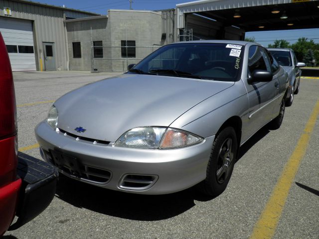 Chevrolet Cavalier 2002 photo 2