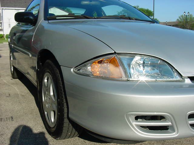 Chevrolet Cavalier 2002 photo 4