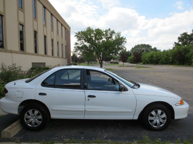 Chevrolet Cavalier 2002 photo 2