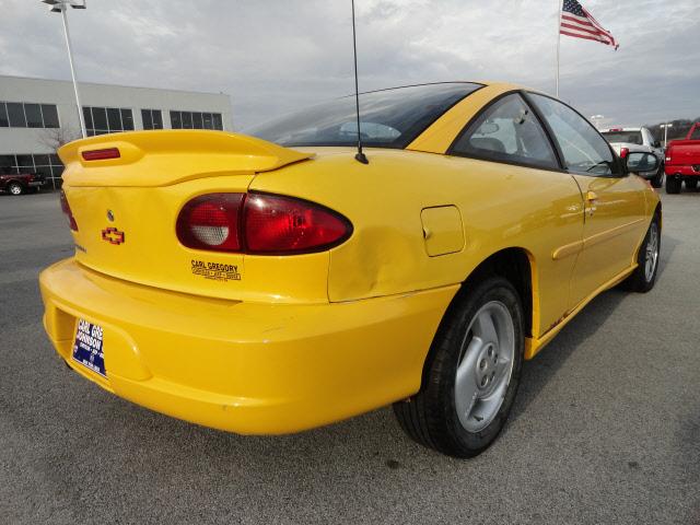 Chevrolet Cavalier 2002 photo 3