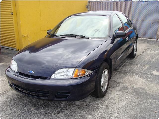 Chevrolet Cavalier 2002 photo 2