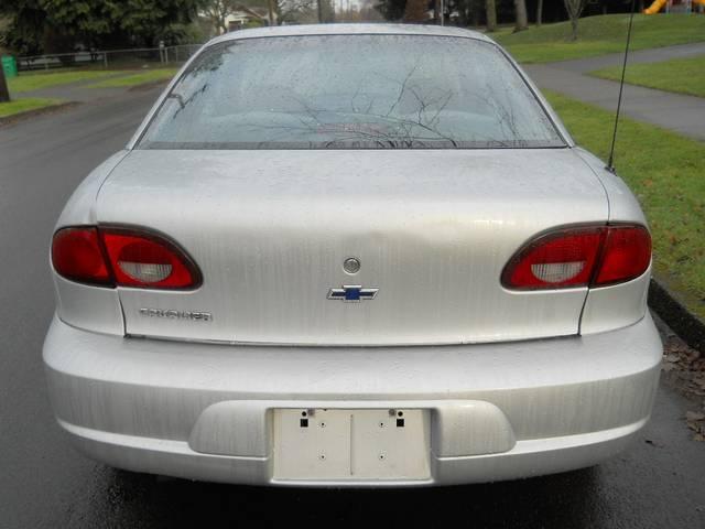 Chevrolet Cavalier 2002 photo 1