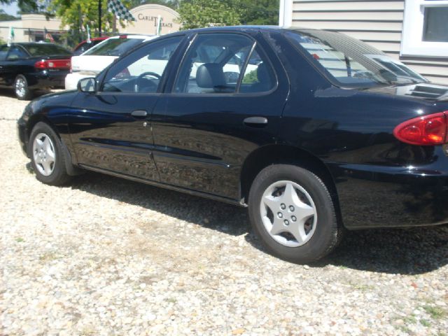 Chevrolet Cavalier 2003 photo 3