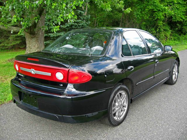 Chevrolet Cavalier 2003 photo 1