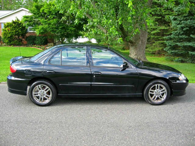 Chevrolet Cavalier 2003 photo 4