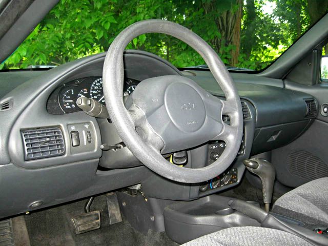 Chevrolet Cavalier 2003 photo 7