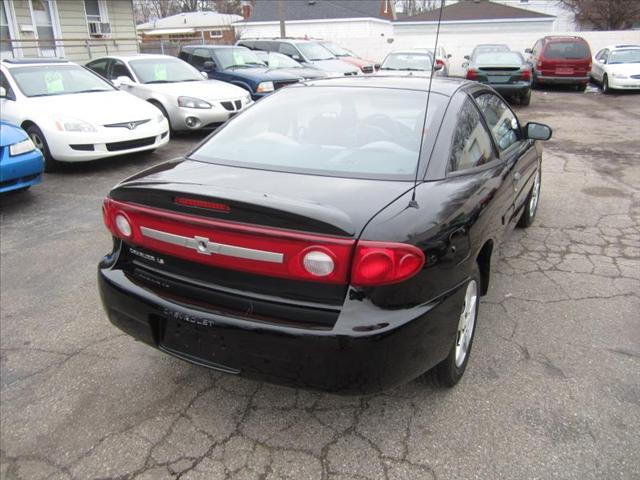 Chevrolet Cavalier 2003 photo 2