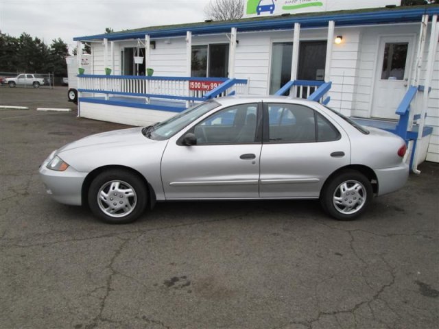 Chevrolet Cavalier 2003 photo 2