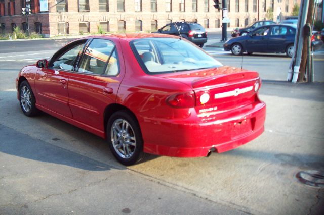 Chevrolet Cavalier 2003 photo 2