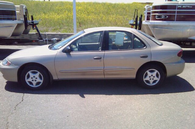 Chevrolet Cavalier 2003 photo 2