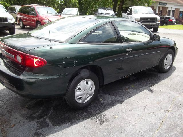 Chevrolet Cavalier 2003 photo 2