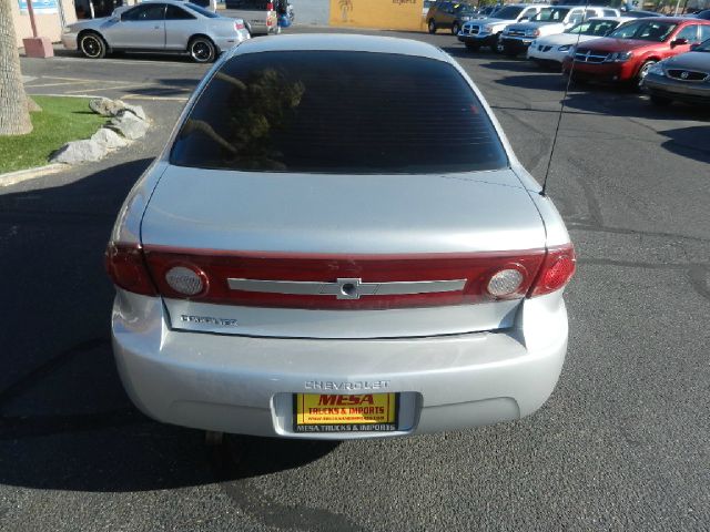 Chevrolet Cavalier 2003 photo 2