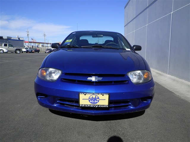 Chevrolet Cavalier 2003 photo 2