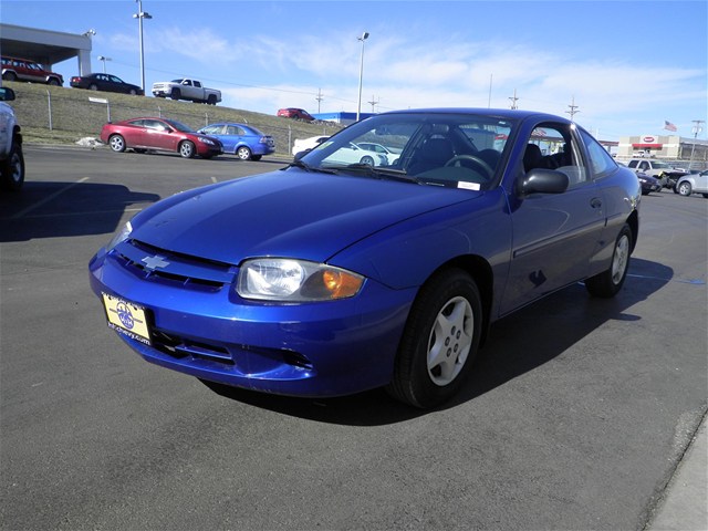 Chevrolet Cavalier 2003 photo 3