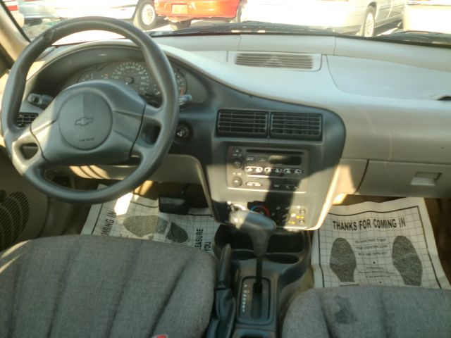 Chevrolet Cavalier 2003 photo 1