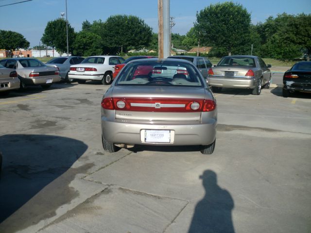 Chevrolet Cavalier 2003 photo 4