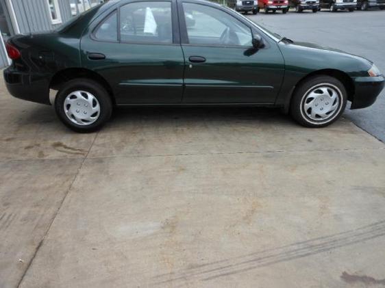 Chevrolet Cavalier 2003 photo 3