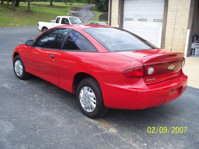 Chevrolet Cavalier 2004 photo 1