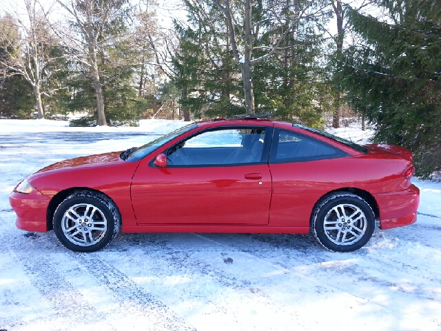 Chevrolet Cavalier 2004 photo 3