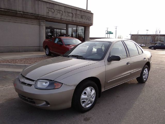 Chevrolet Cavalier 2004 photo 1