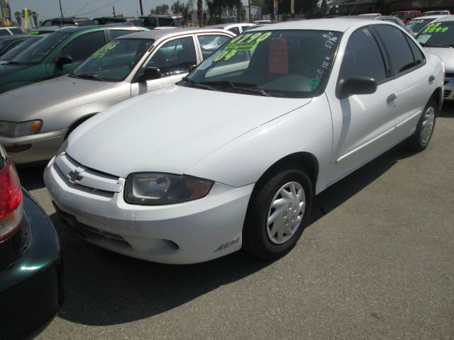 Chevrolet Cavalier 2004 photo 1