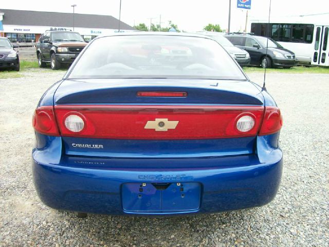 Chevrolet Cavalier 2004 photo 1