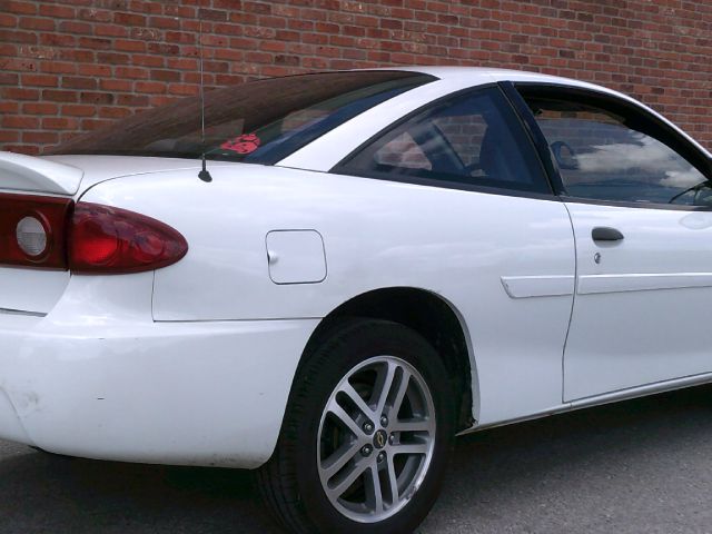 Chevrolet Cavalier 2004 photo 4