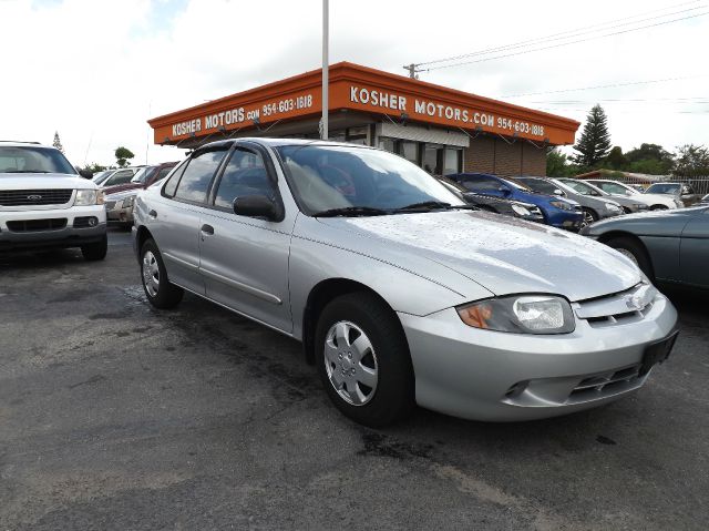 Chevrolet Cavalier 2004 photo 2