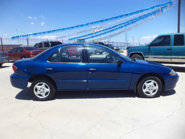 Chevrolet Cavalier 2004 photo 2