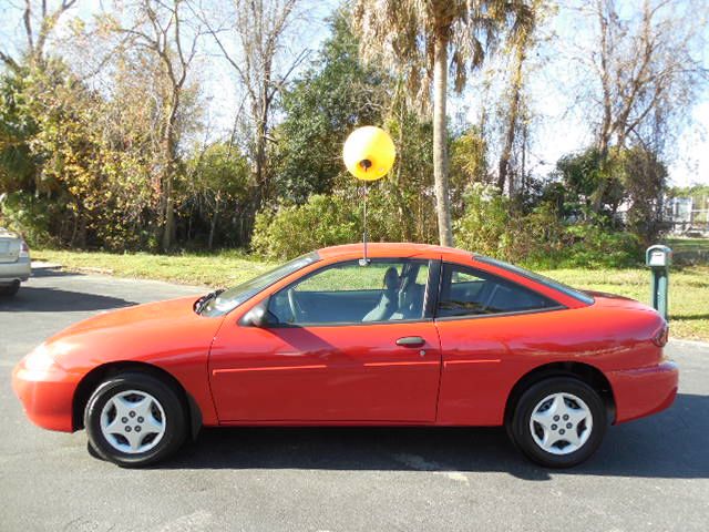 Chevrolet Cavalier 2004 photo 1