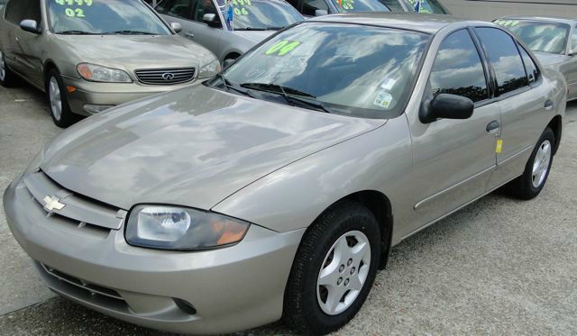 Chevrolet Cavalier 2004 photo 4