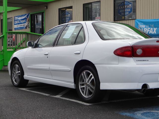 Chevrolet Cavalier LWB SE Sedan