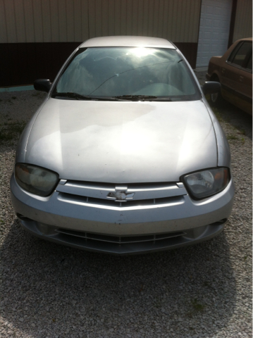 Chevrolet Cavalier 2004 photo 1