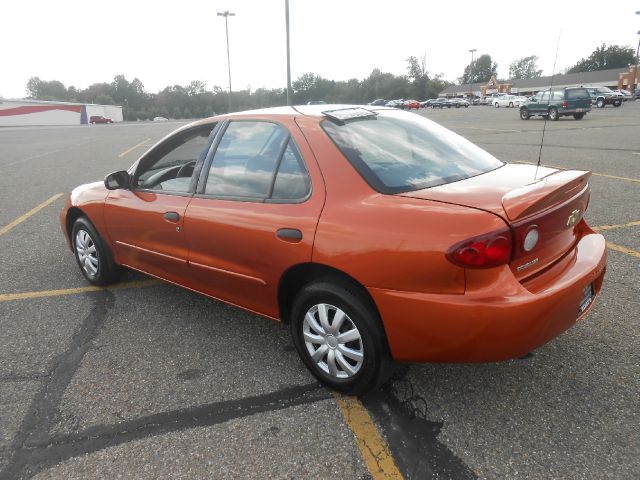 Chevrolet Cavalier 2004 photo 1