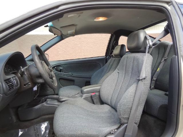 Chevrolet Cavalier 2004 photo 5