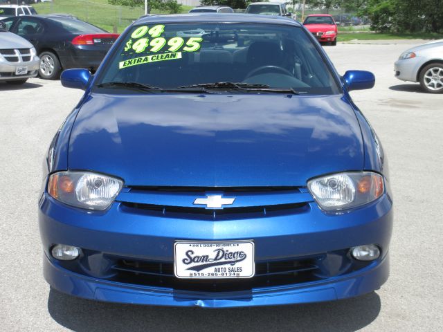 Chevrolet Cavalier 2004 photo 16