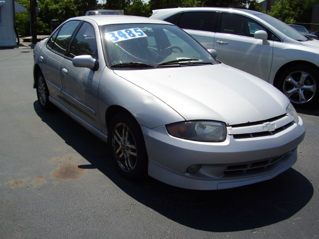 Chevrolet Cavalier 2004 photo 3