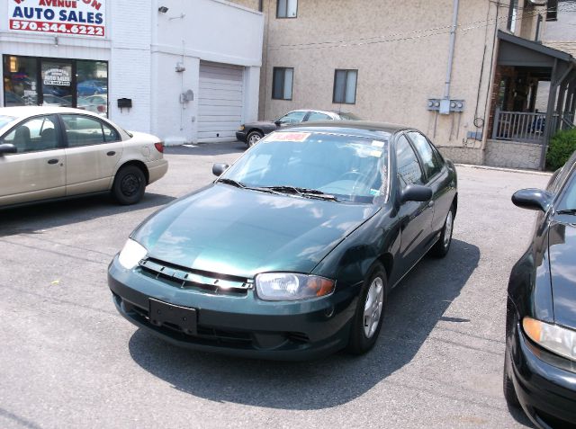 Chevrolet Cavalier 2004 photo 1