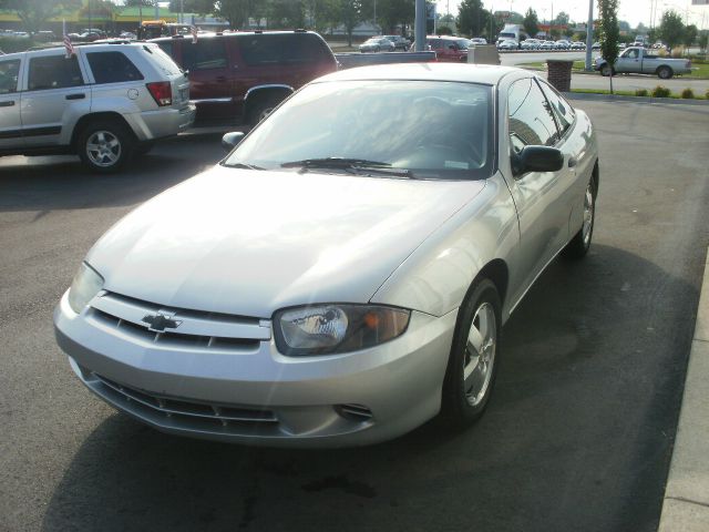 Chevrolet Cavalier 2004 photo 4