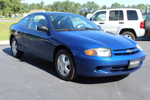 Chevrolet Cavalier 2004 photo 2