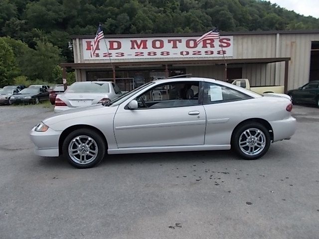 Chevrolet Cavalier 2004 photo 3