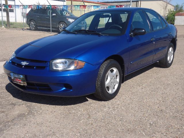 Chevrolet Cavalier 2004 photo 2