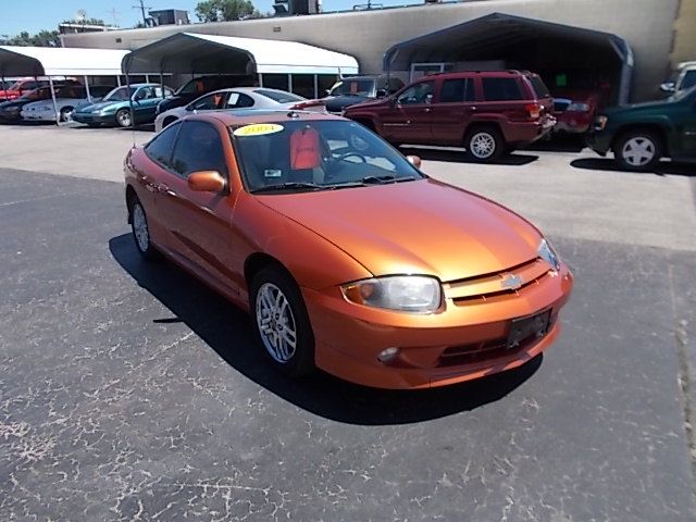 Chevrolet Cavalier 2004 photo 3